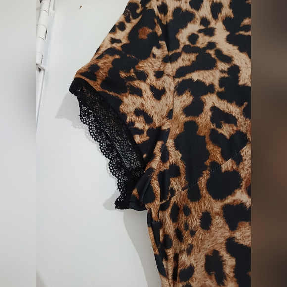 Venus leopard dress size large - Picture 5 of 5